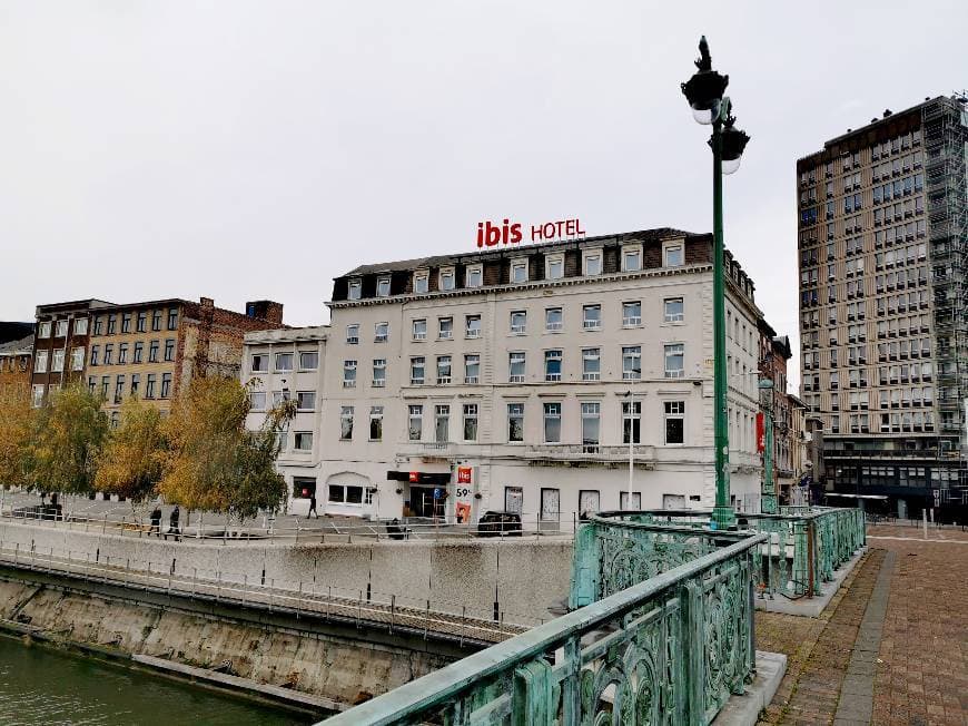 Place Hôtel ibis Charleroi Centre Gare