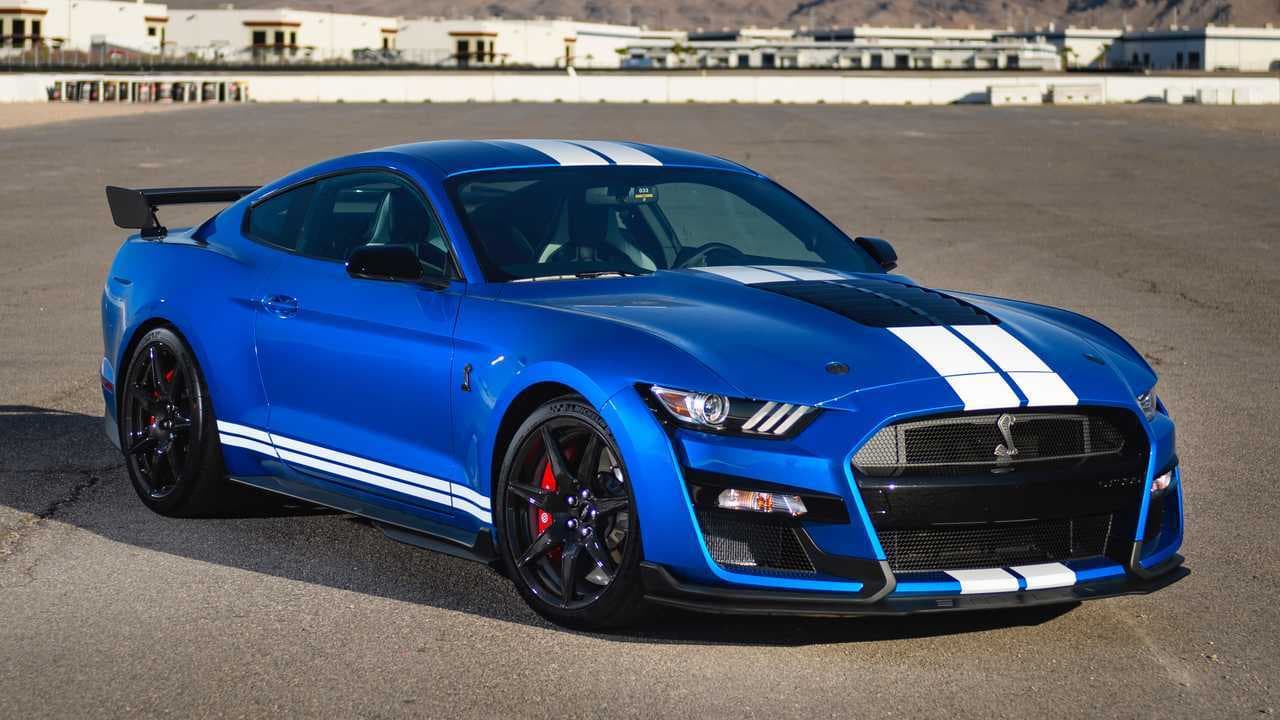 Moda 2020 Ford® Mustang Shelby GT500 Sports Car 