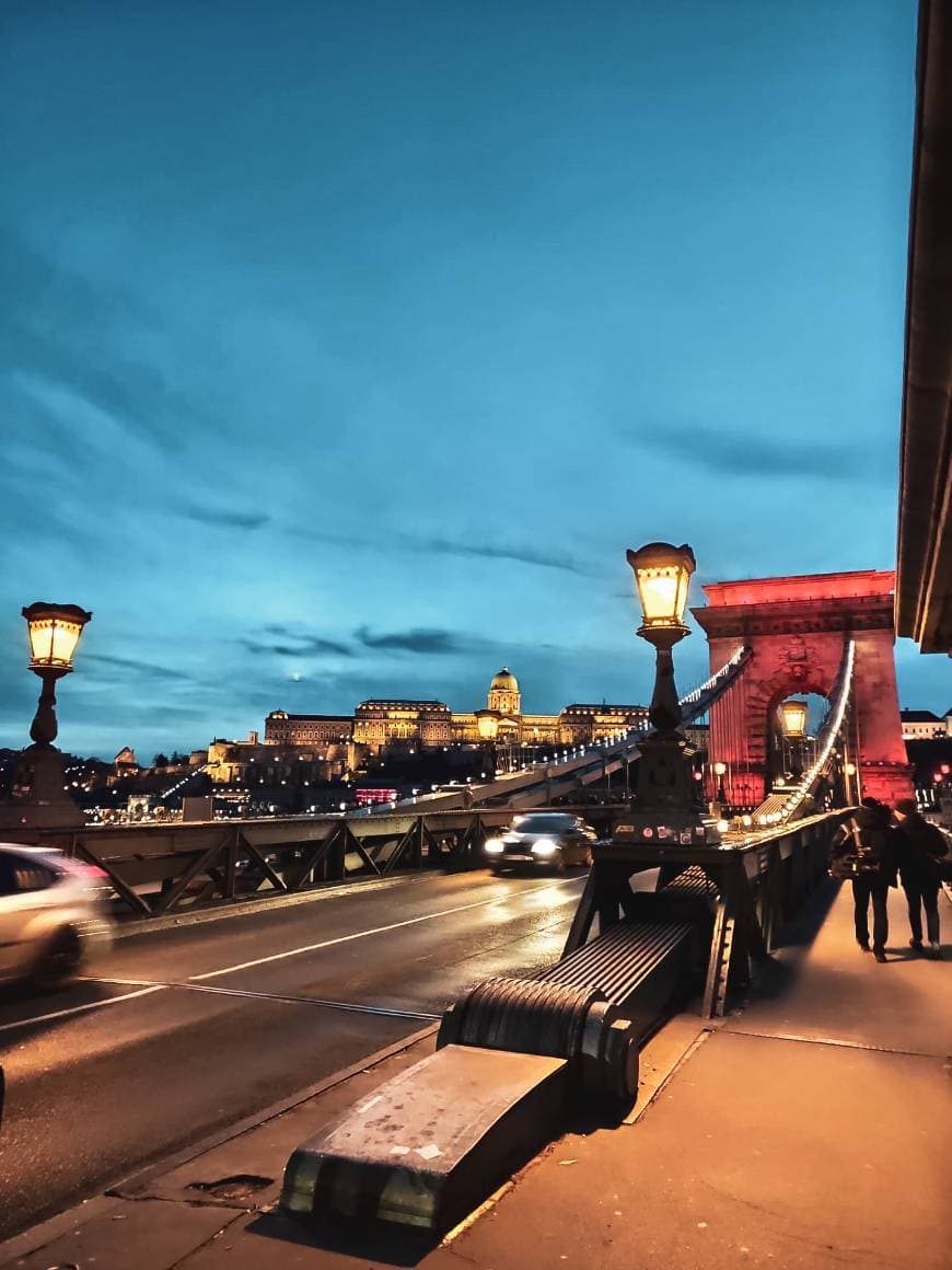 Place Puente de las Cadenas