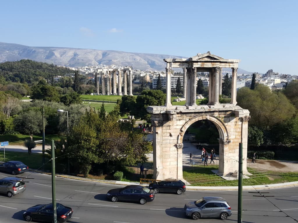 Lugar Arco De Adriano