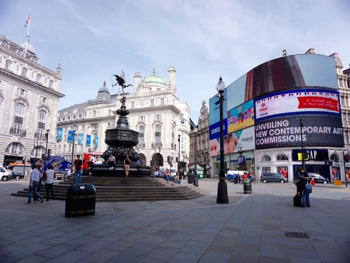 Lugar Piccadilly Circus