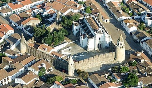 Place Castelo de Viana do Alentejo