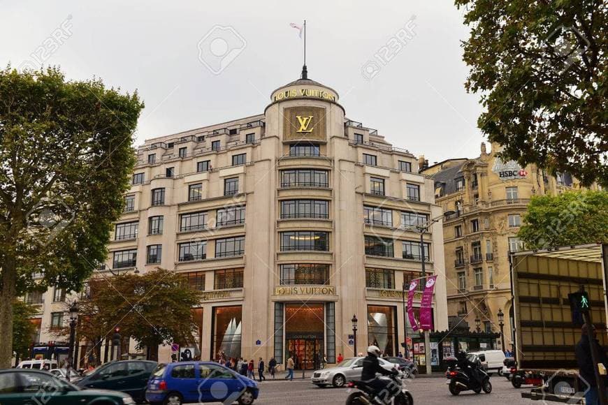 Place Louis Vuitton Maison Champs Élysées