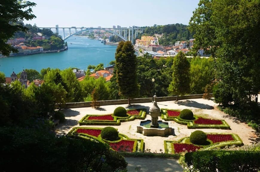 Place Jardins do Palácio de Cristal