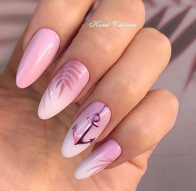 Moda Nails