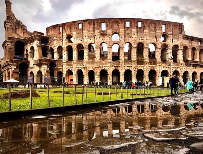 Lugar Coliseo de Roma