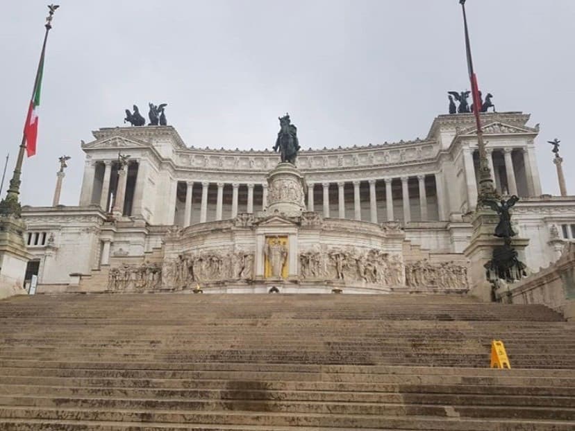 Lugar Monumento a Víctor Manuel II