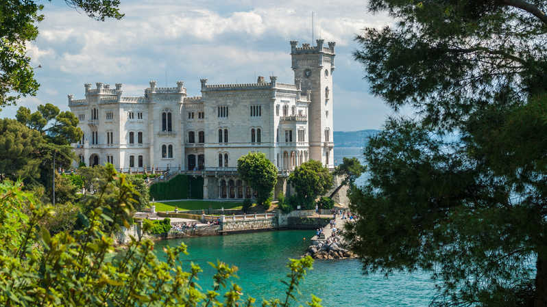 Lugar Castello di Miramare