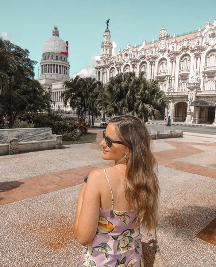 Place Capitolio Habana