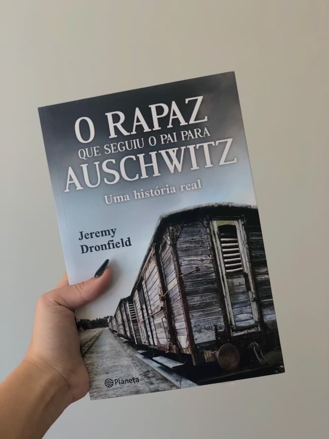 Book O rapaz que seguiu o pai para Auschwitz 