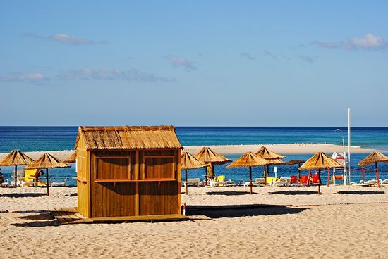 Place Figueirinha beach