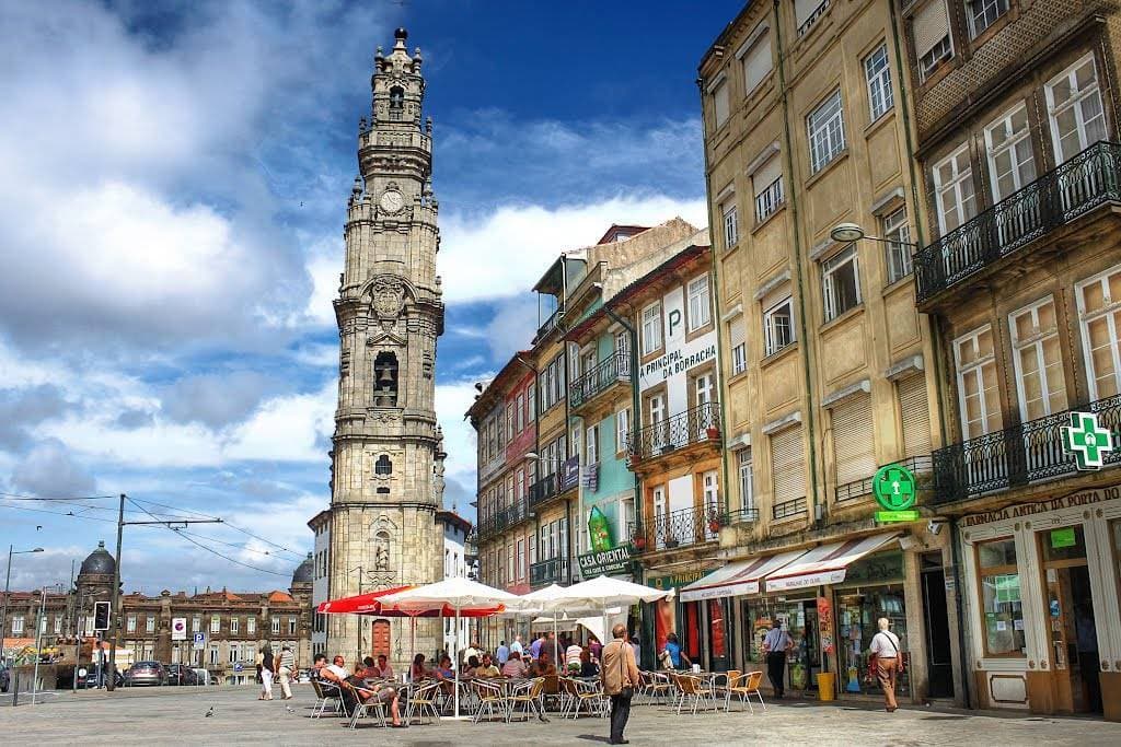 Place Clérigos Tower