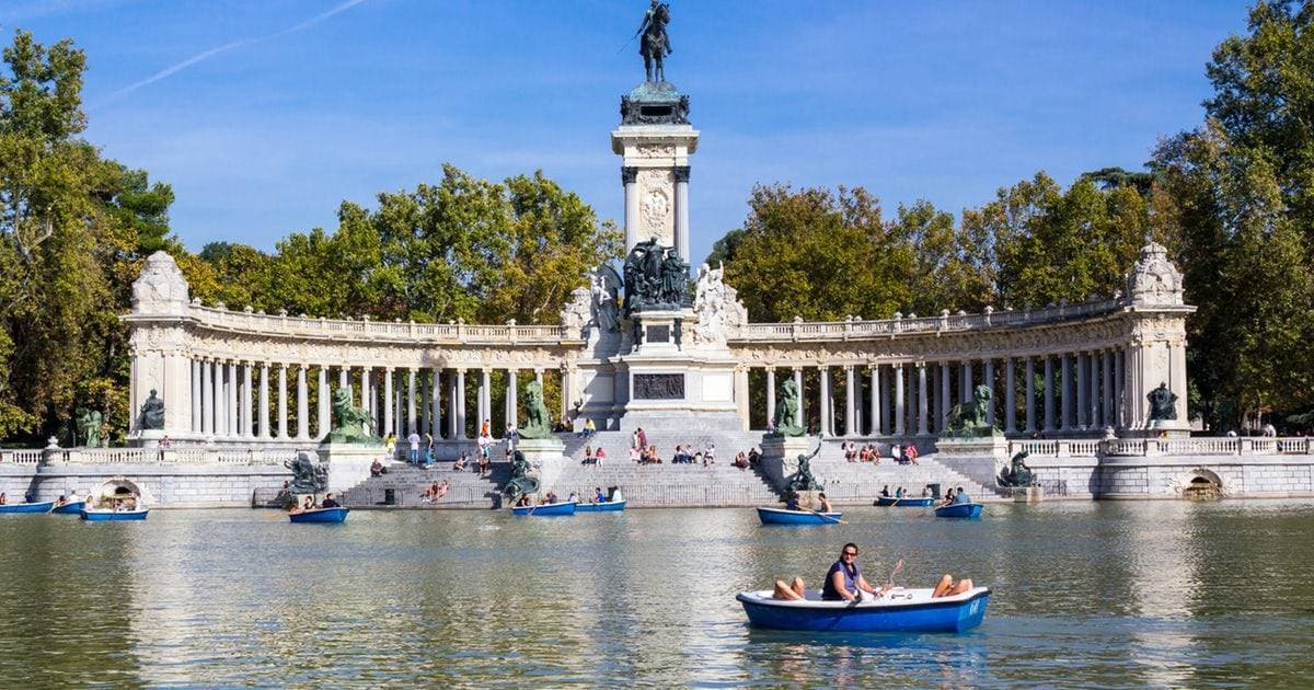 Place Plaza del Retiro