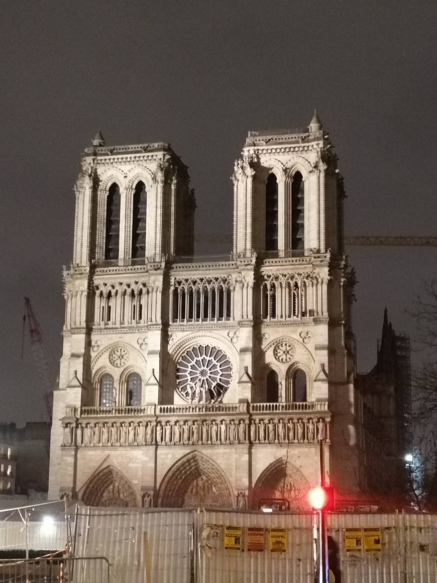 Place Notre-Dame de la Garde