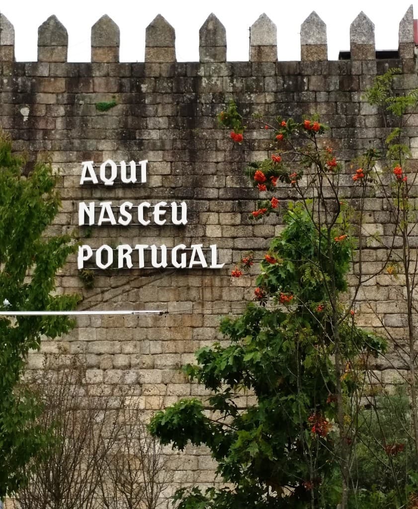 Lugar Aqui Nasceu Portugal