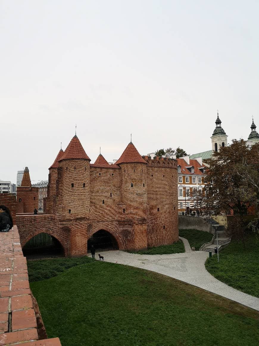 Place Barbakan Warszawski