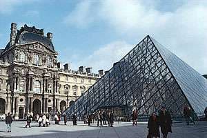 Place Museo del Louvre