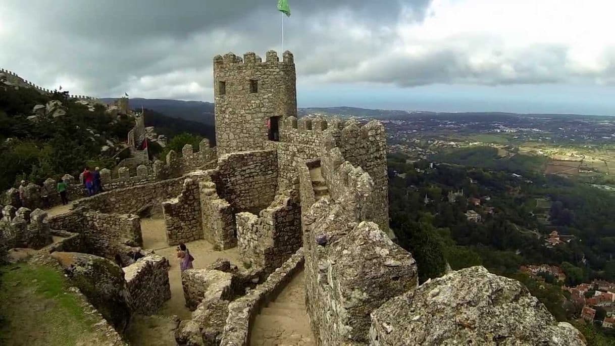 Lugar Castelo dos Mouros