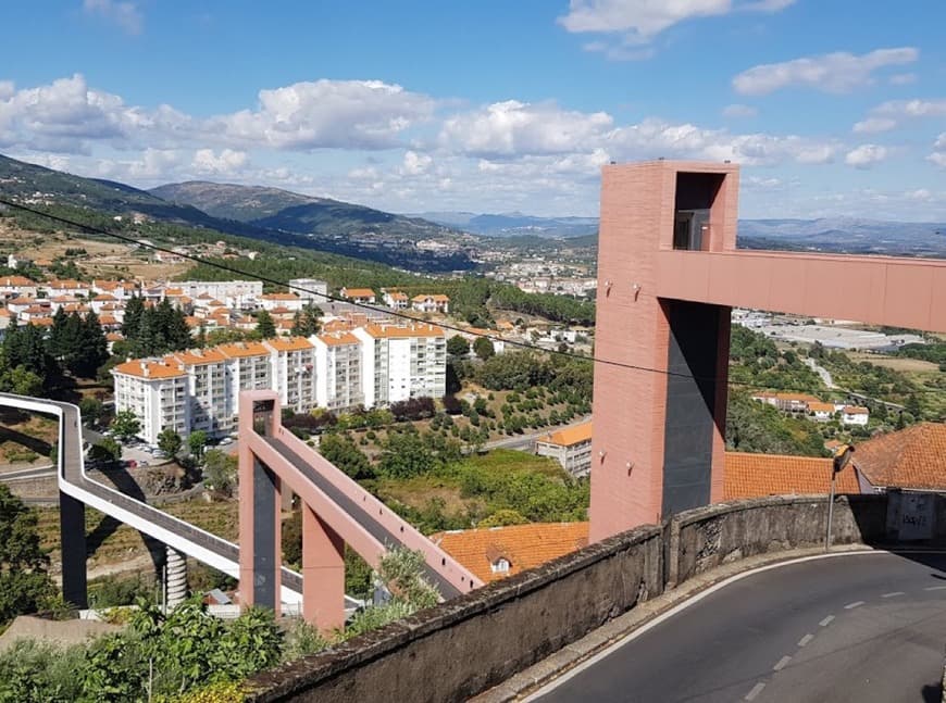 Lugar Ponte da Ribeira da Carpinteira