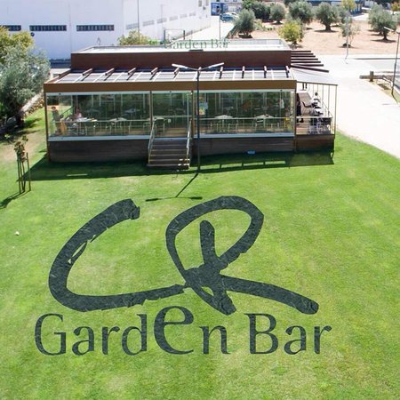 Restaurantes Garden Bar