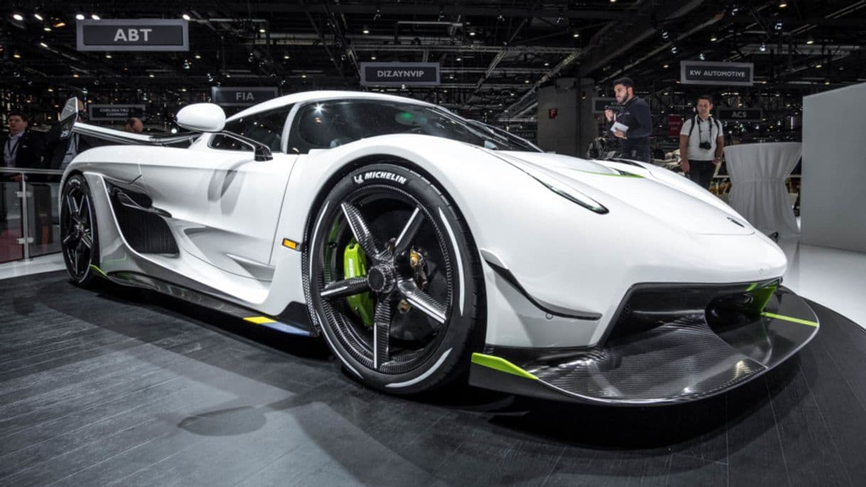 Moda Koenigsegg Jesko