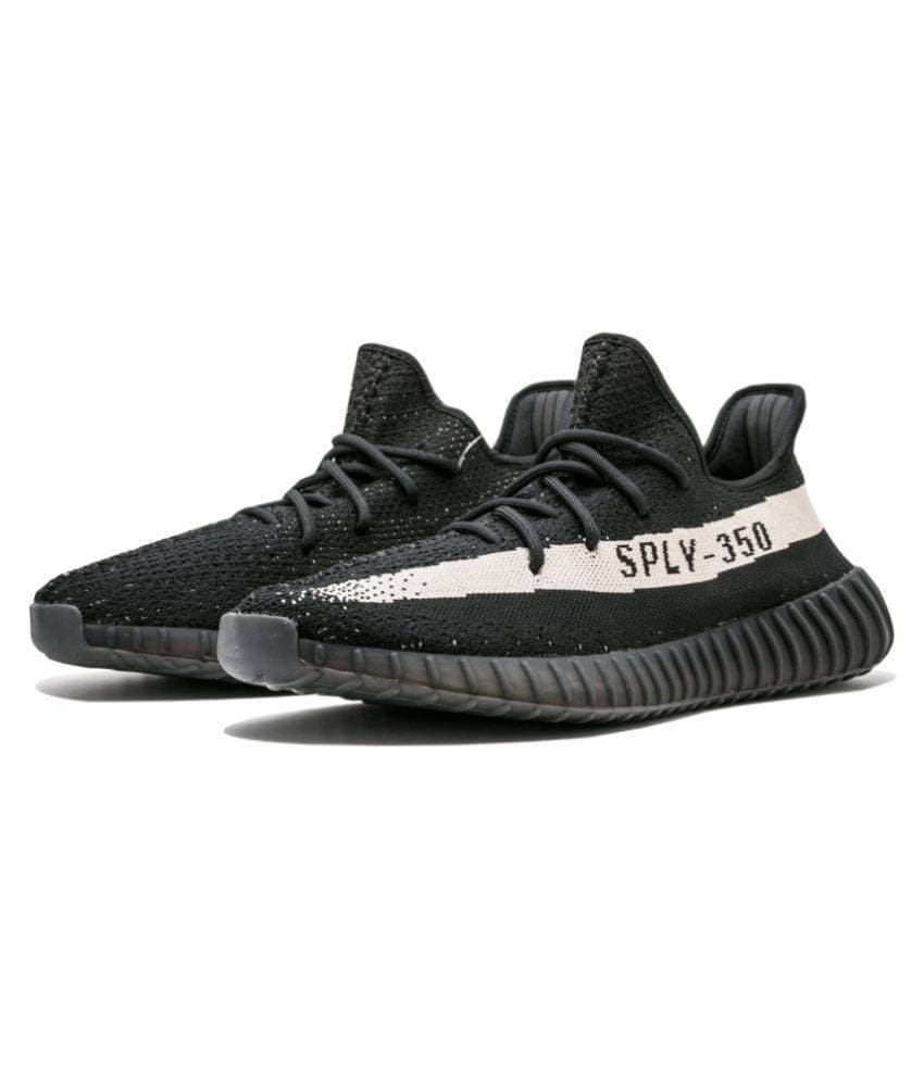 App Yeezy 350 Oreo - Black and White