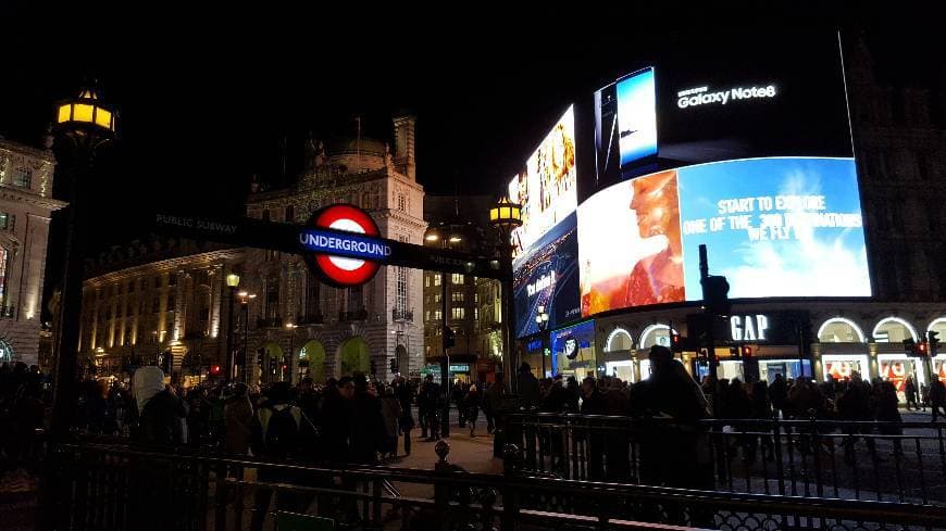 Place Piccadilly Circus