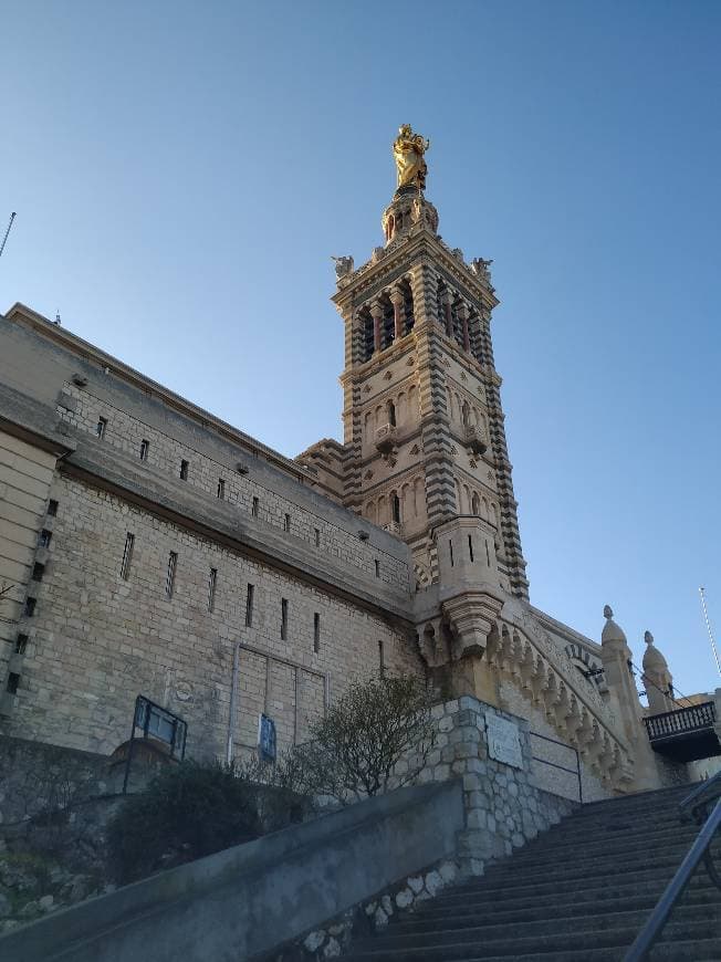 Place Notre Dame De La Garde