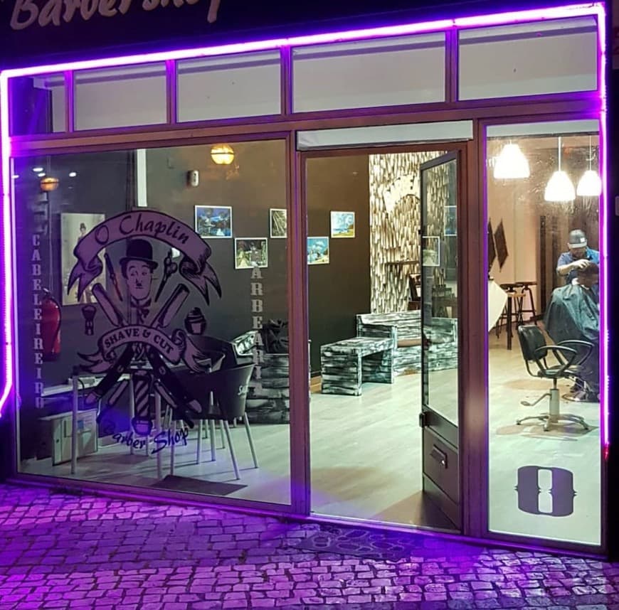 Moda Chaplin Barber Shop