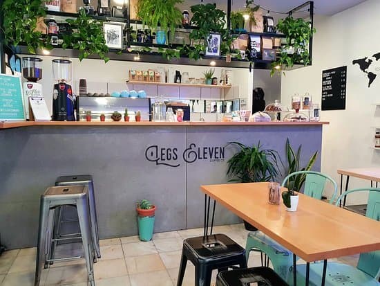 Restaurantes Legs Eleven Coffee Co. Specialty Coffee Shop