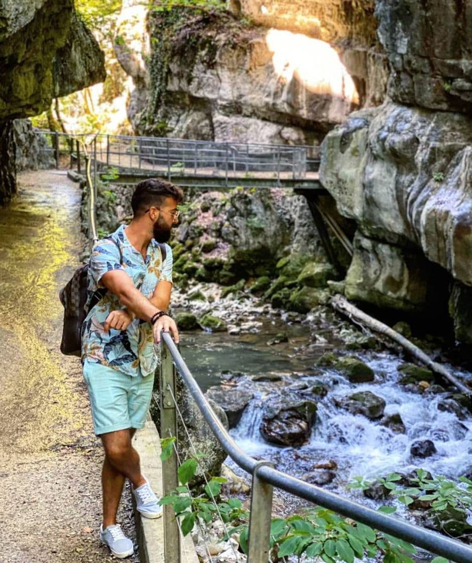 Lugar Gorges du Taubenloch