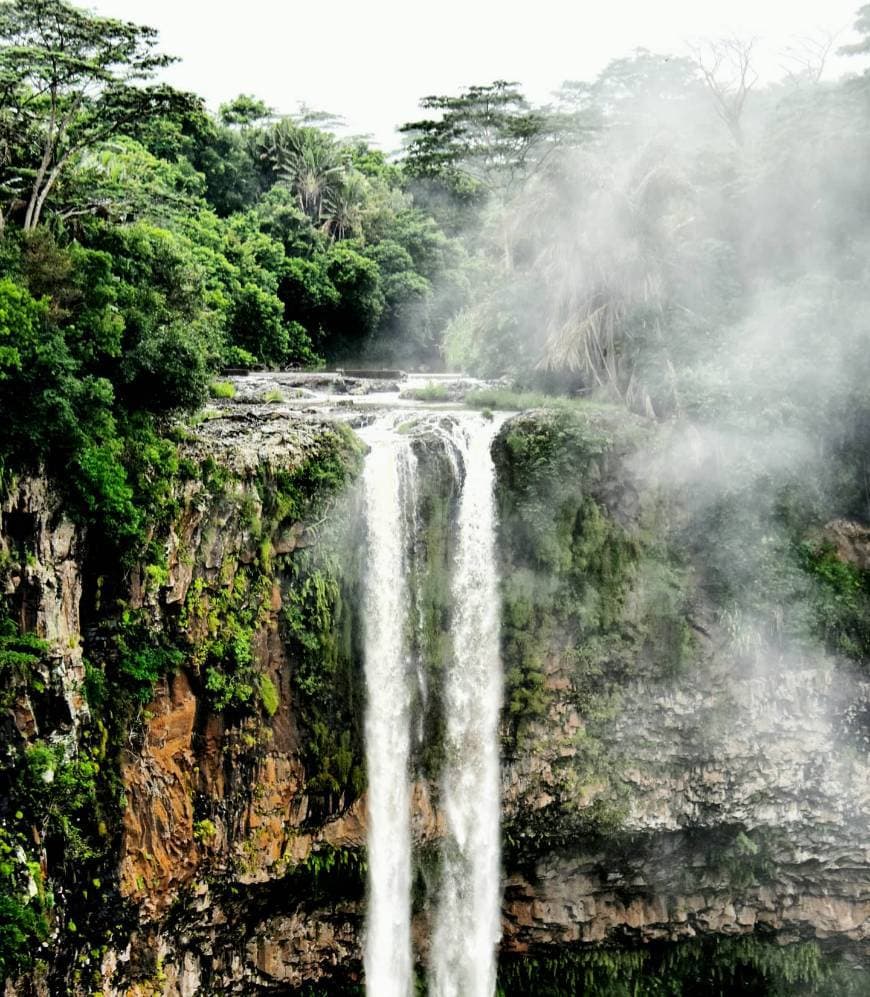 Lugar Chamarel Waterfall