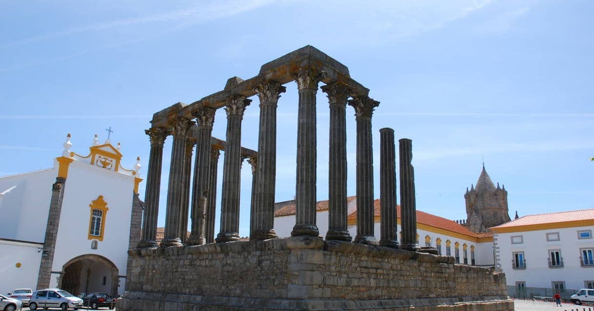 Moda PORTUGAL - Historic Centre of Évora

