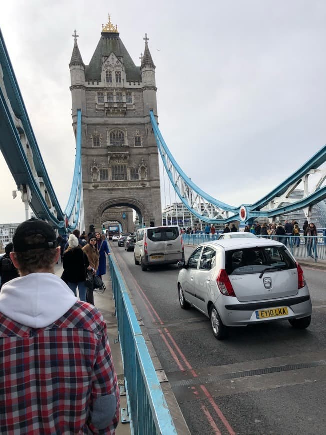 Lugar Tower Bridge