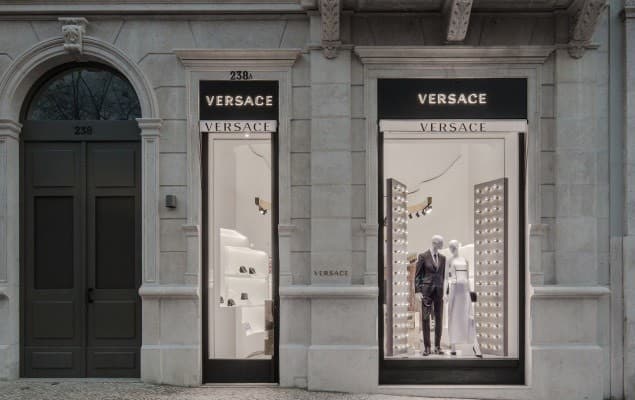 Place VERSACE