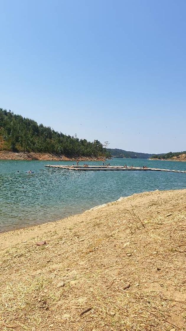 Lugar Praia Fluvial Aldeia do Mato