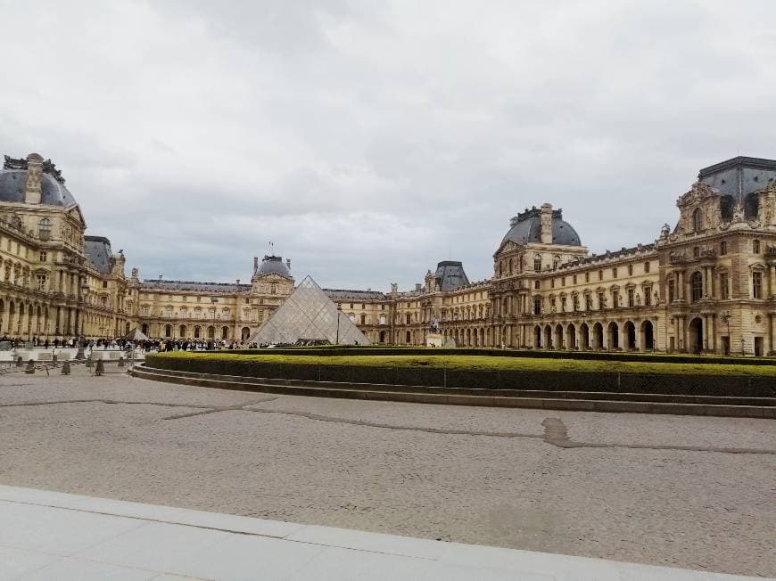 Lugar Museo del Louvre