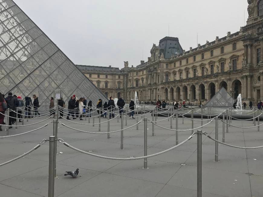 Lugar Museo del Louvre