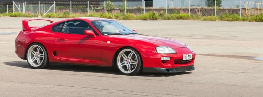 Moda TOYOTA SUPRA