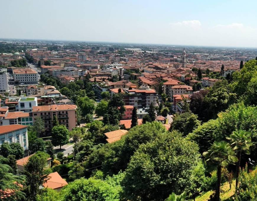 Place Bérgamo