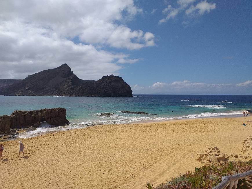 Place Praia Dourada