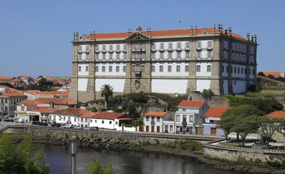 Place Mosteiro de Santa Clara