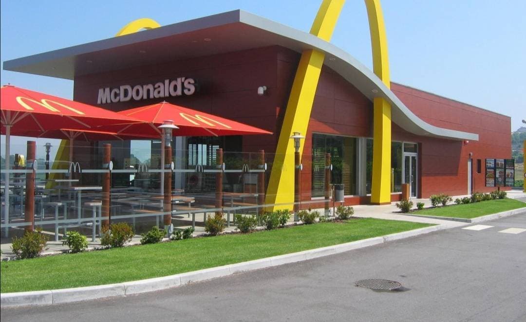 Place McDonald's Penafiel