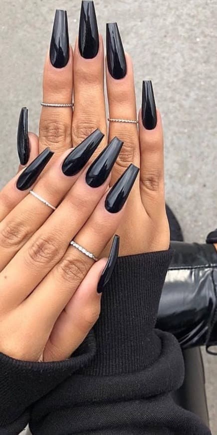 Moda BLACK NAILS