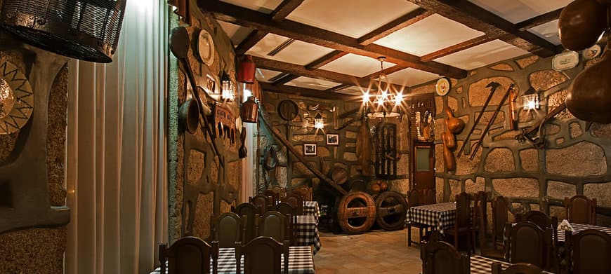 Restaurantes Yuko Tavern