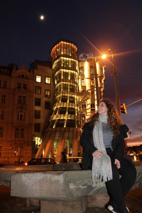 Place Dancing House