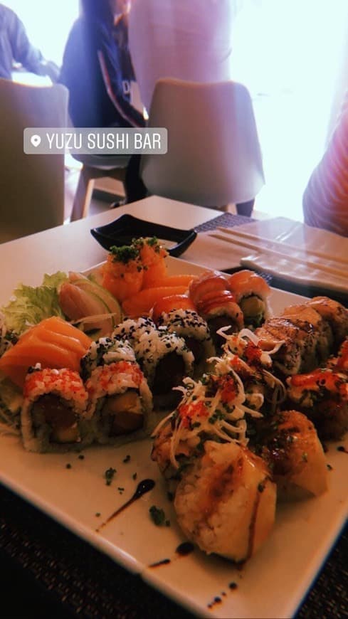 Restaurantes Yuzu sushi bar