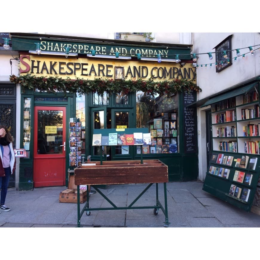 Place Shakespeare & Company