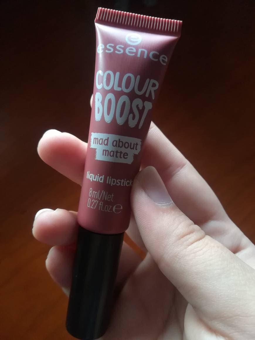 Producto Essence Colour Boost Mad About Matte