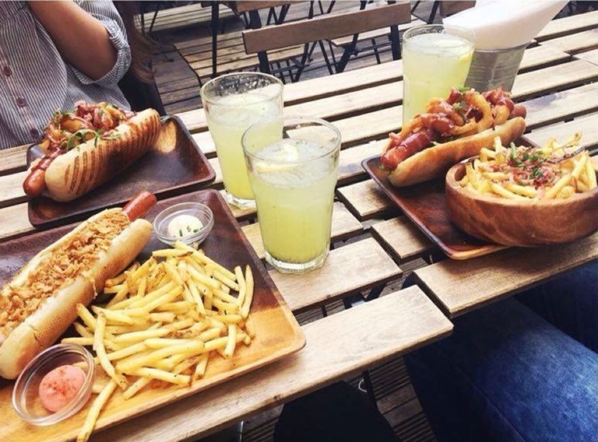 Restaurantes Frankie Hot Dogs